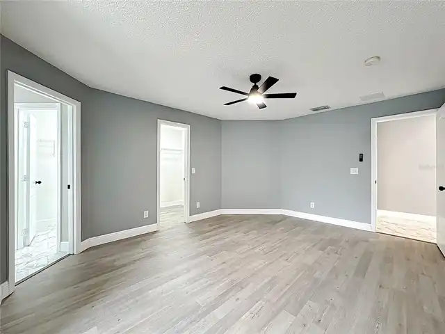Listing Photo 37