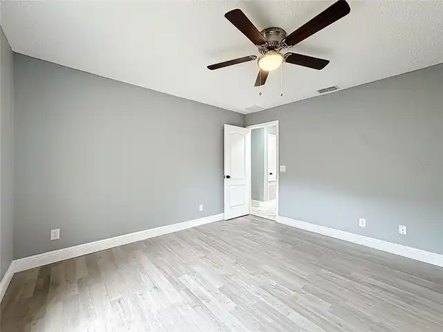Listing Photo 43