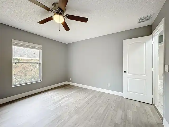 Listing Photo 44