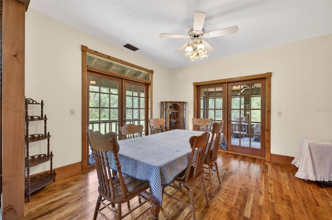 Listing Photo 15