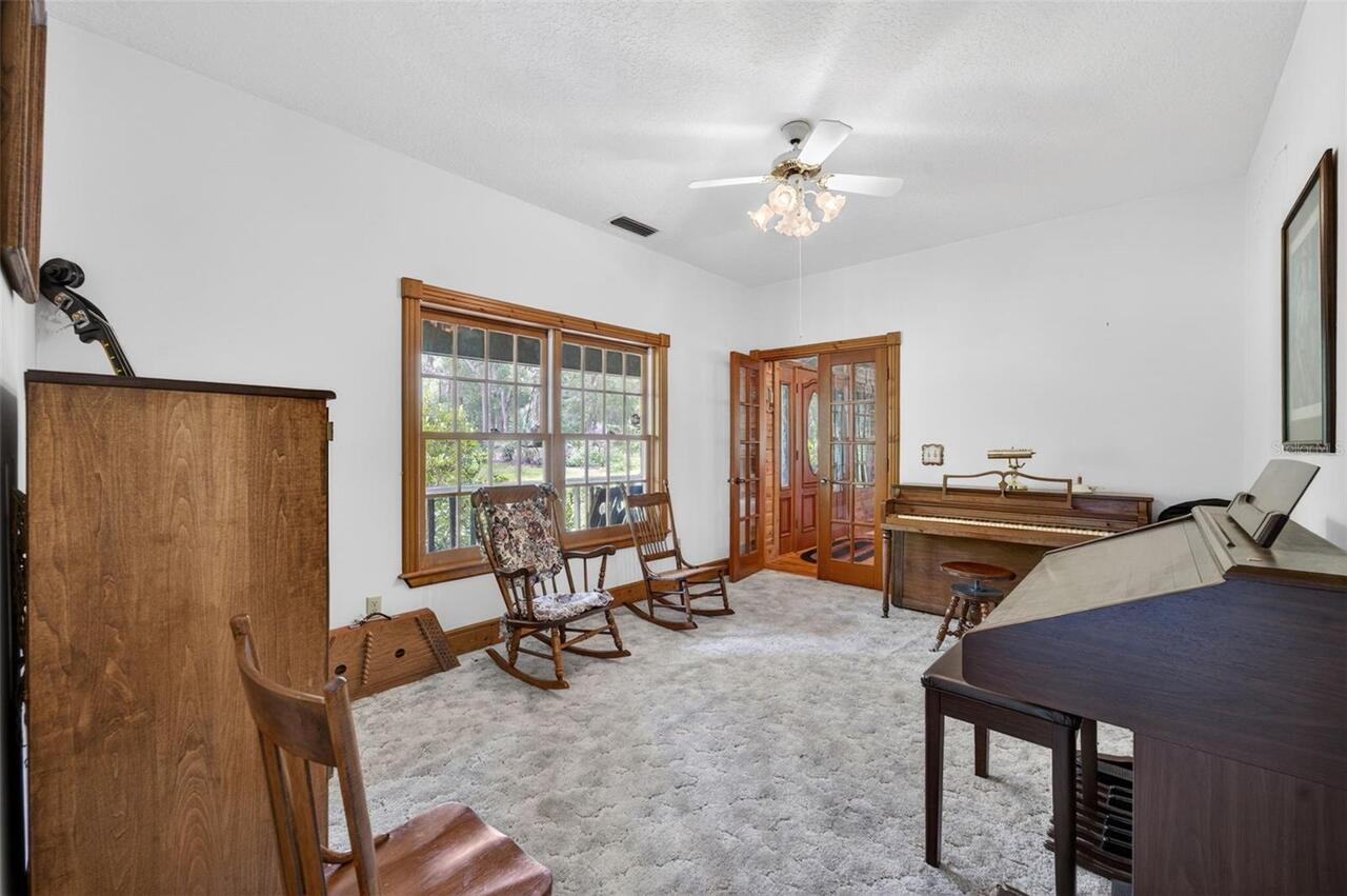 Listing Photo 28