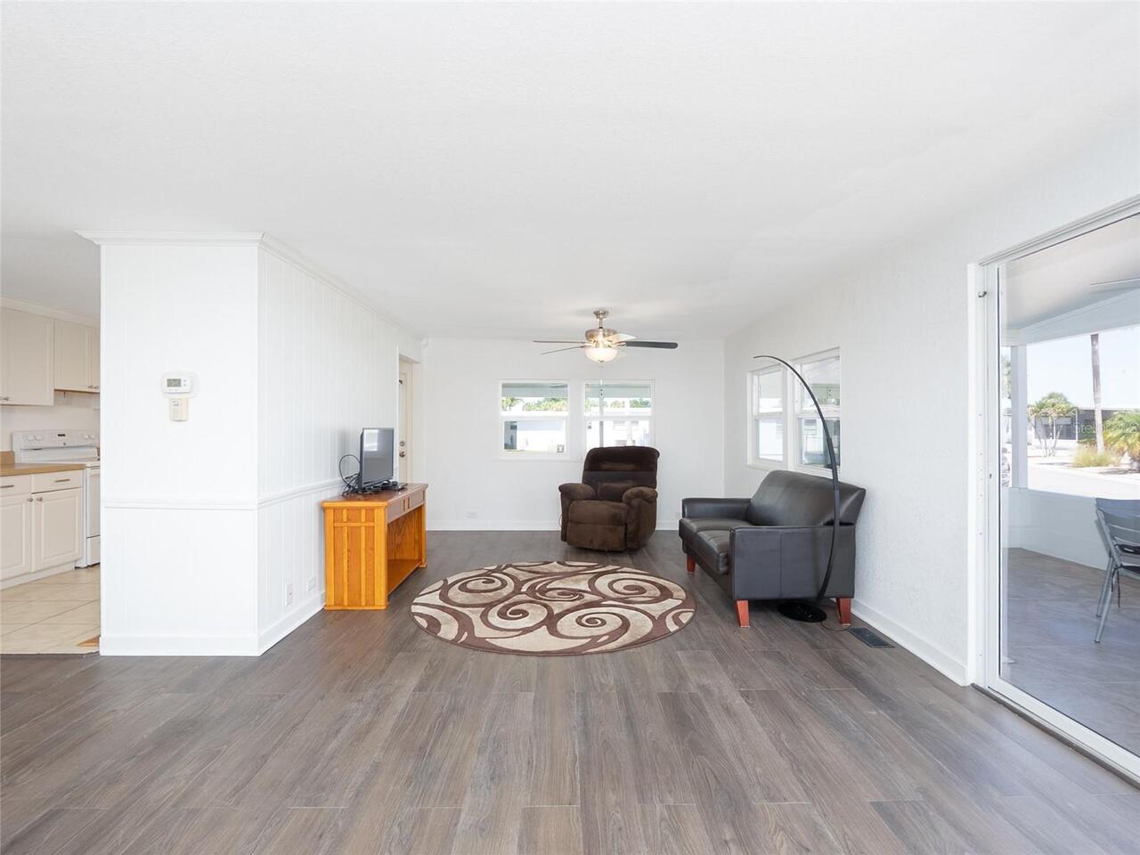 Listing Photo 18
