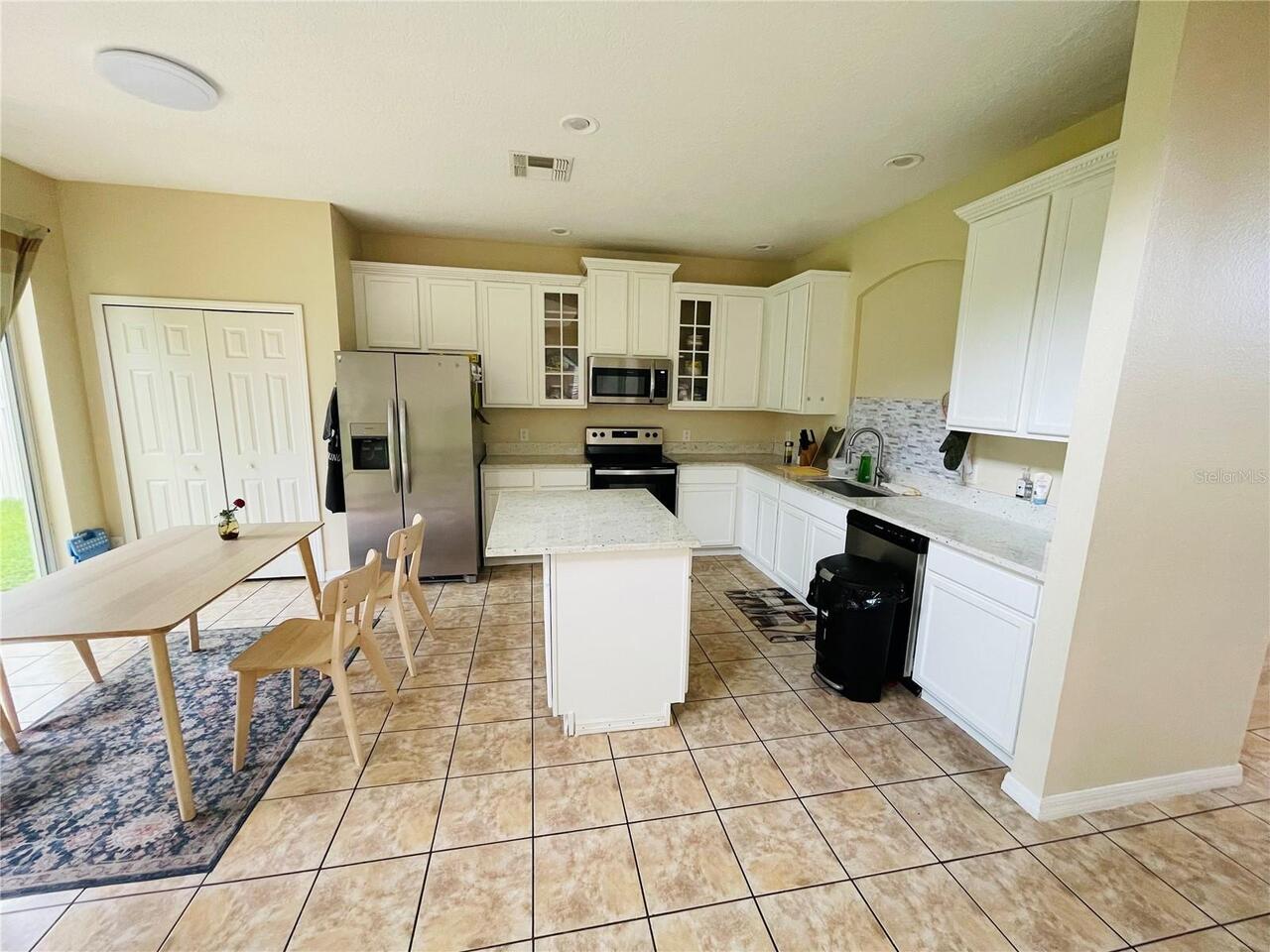 Listing Photo 7