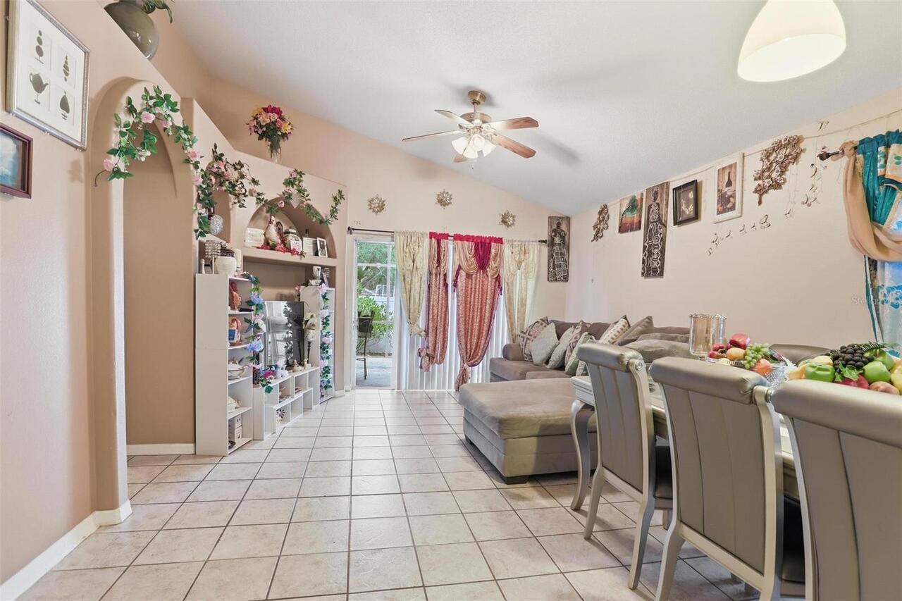 Listing Photo 12