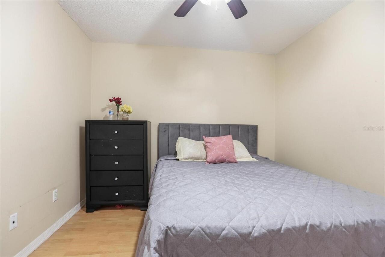 Listing Photo 22