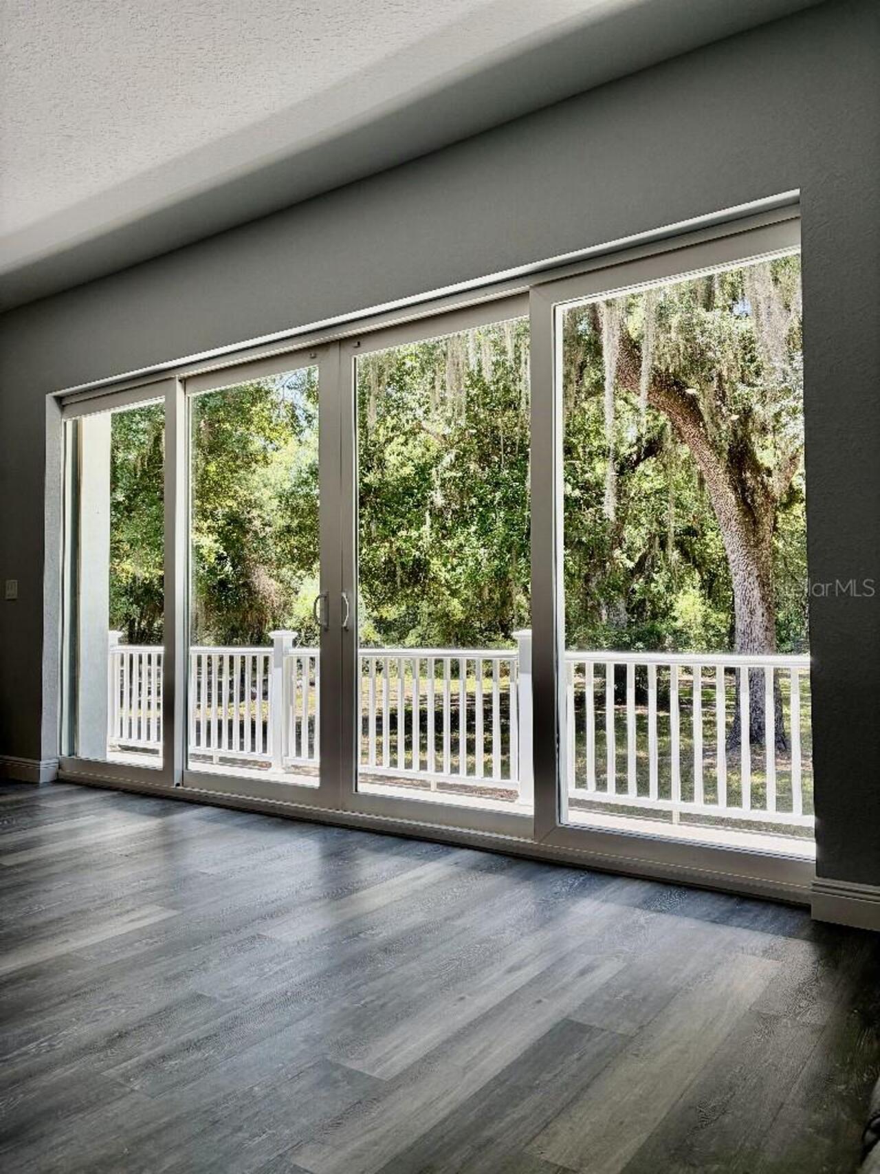 Listing Photo 18
