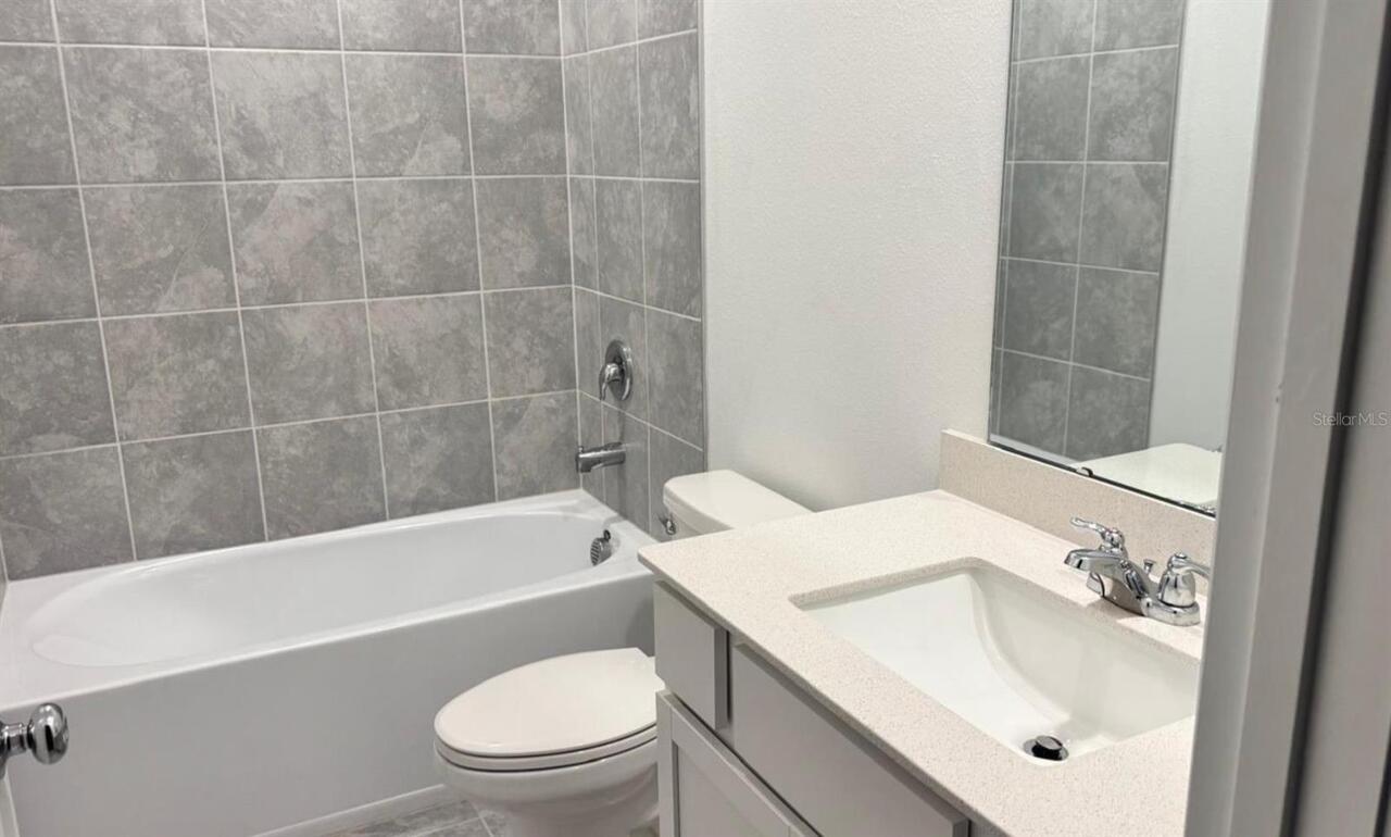 Listing Photo 8