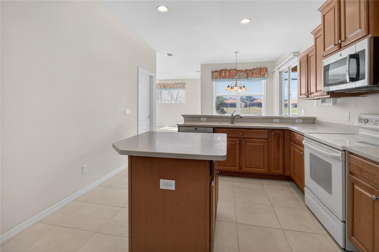 Listing Photo 15