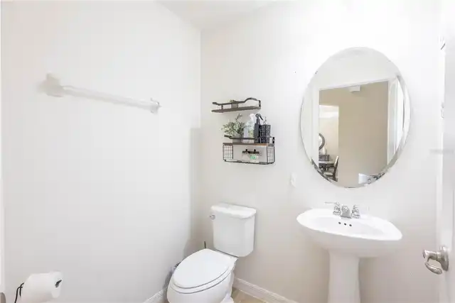 Listing Photo 14