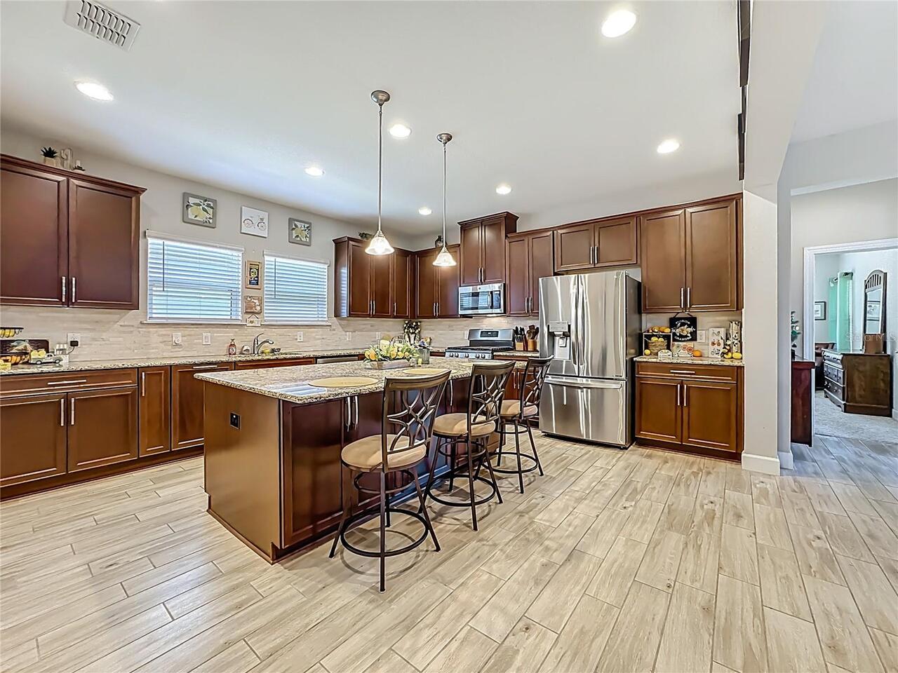 Listing Photo 19