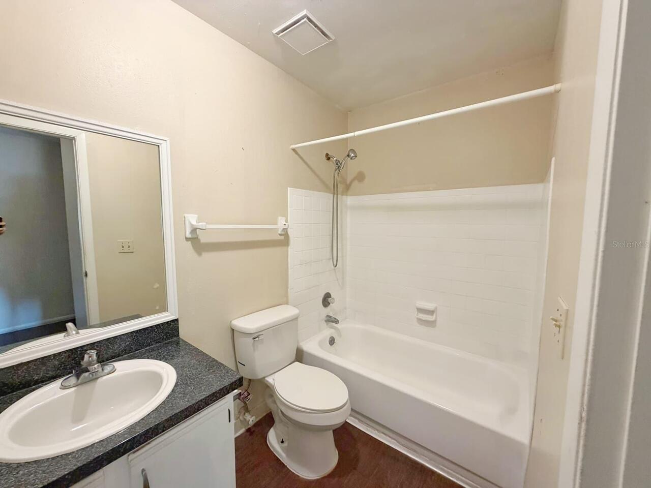 Listing Photo 20