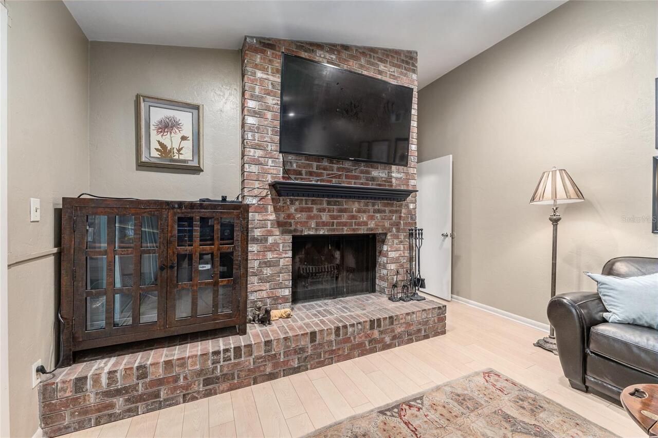 Listing Photo 15