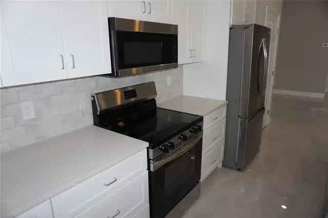 Listing Photo 7