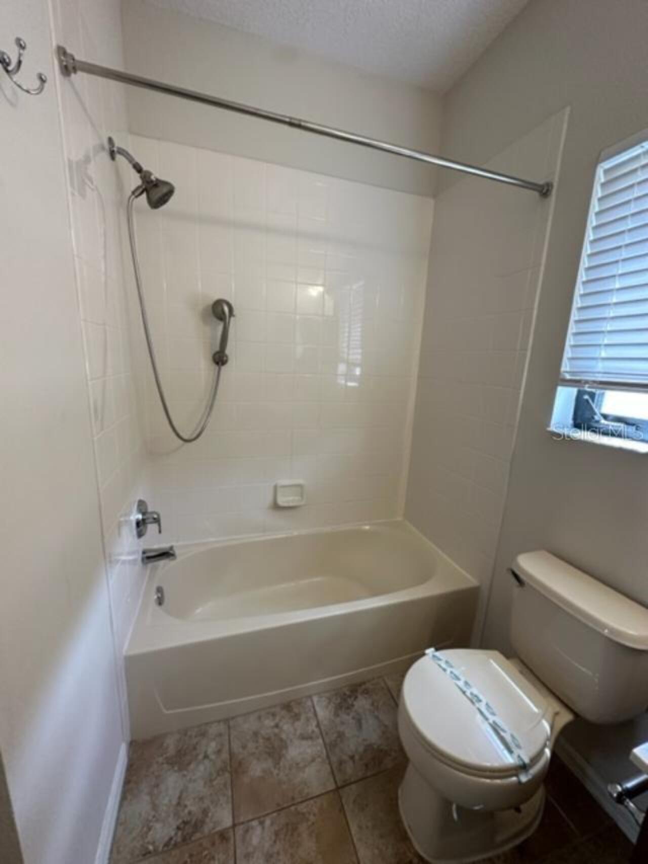 Listing Photo 22