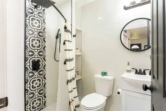 Listing Photo 7