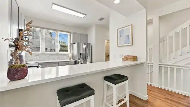 Listing Photo 23