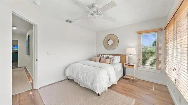 Listing Photo 41