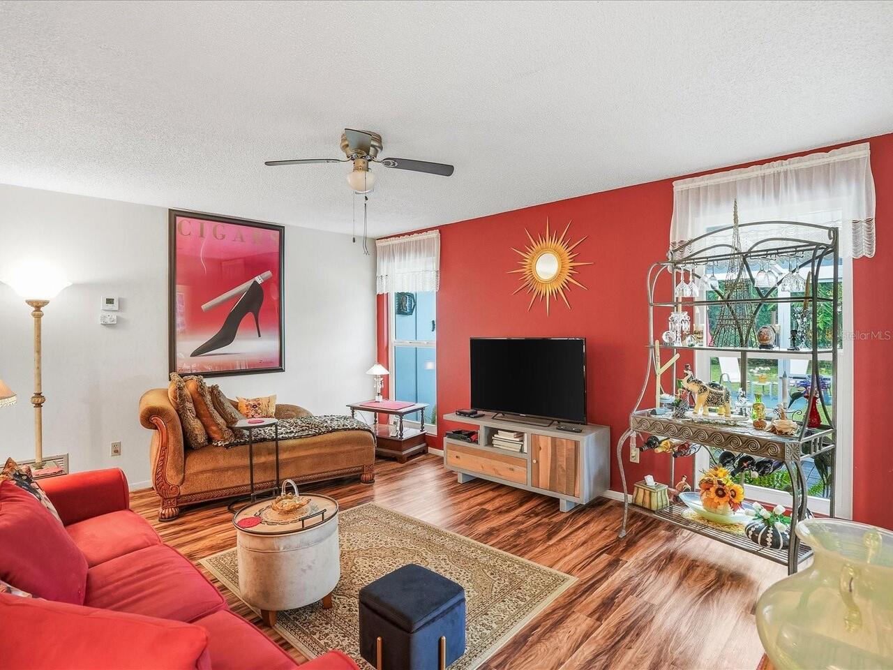 Listing Photo 10