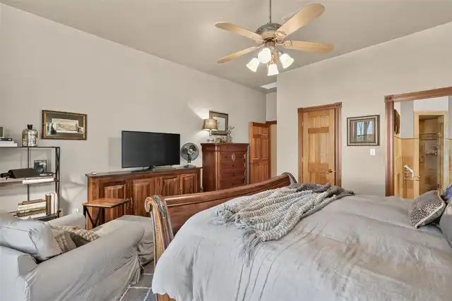 Listing Photo 27