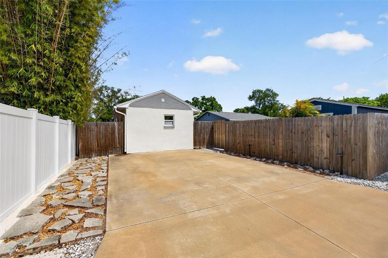 Listing Photo 27
