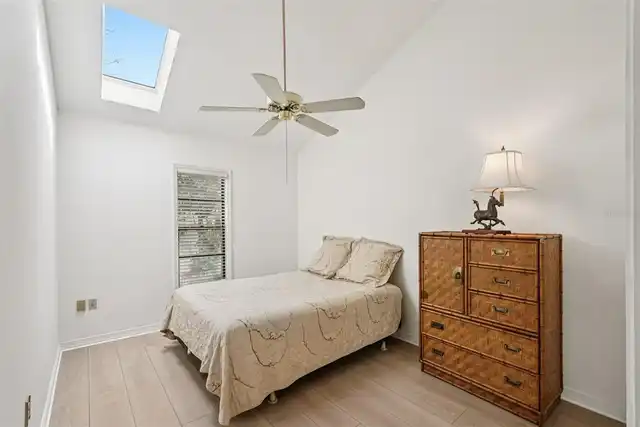 Listing Photo 26