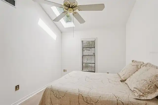 Listing Photo 28
