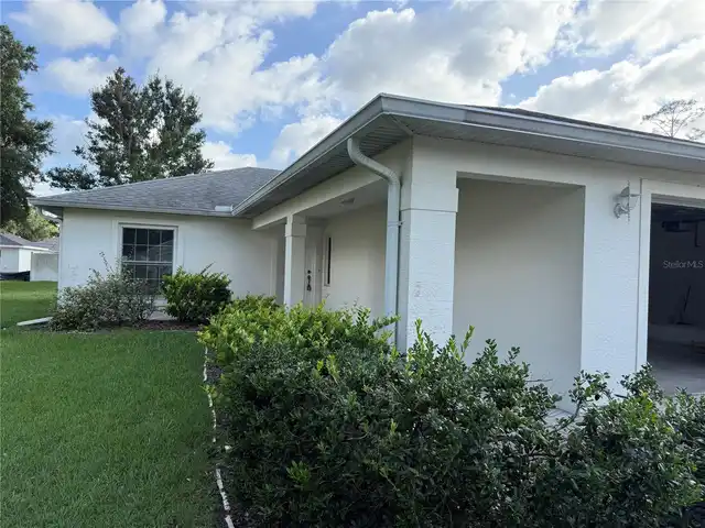 Listing Photo 7