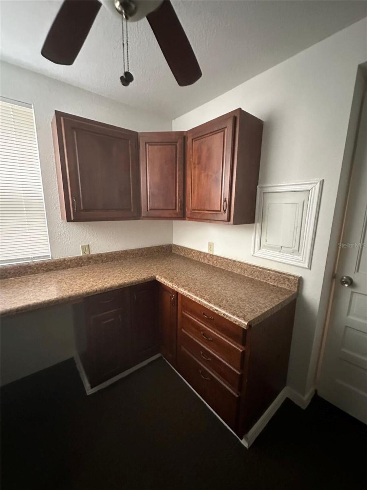 Listing Photo 9