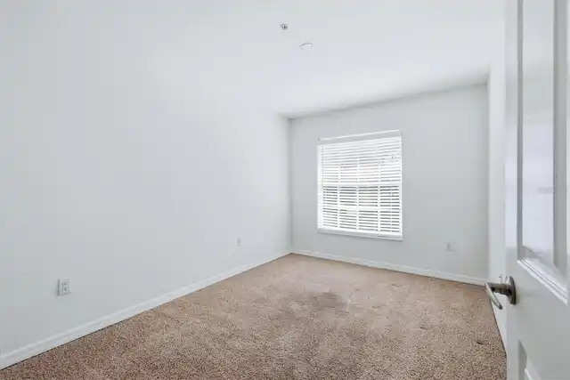 Listing Photo 20