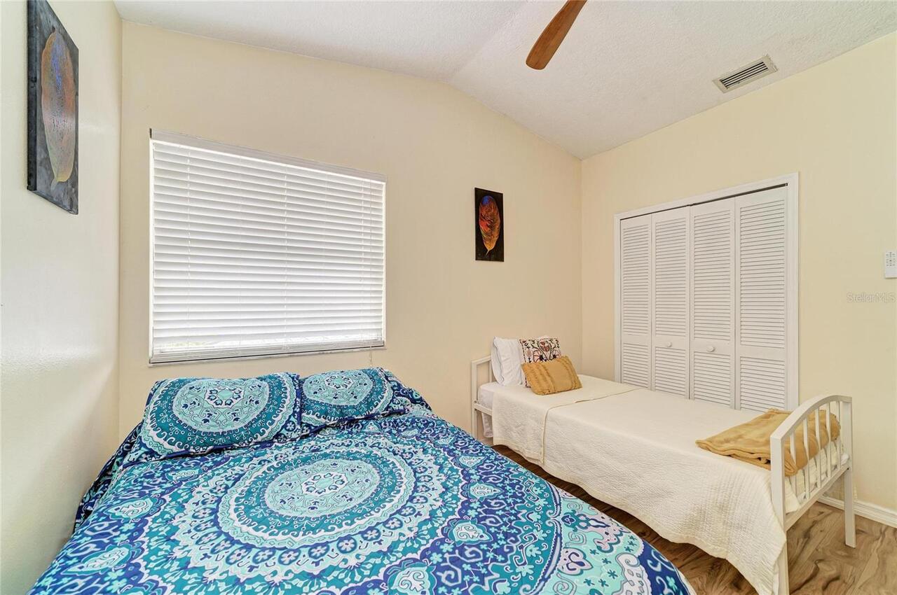 Listing Photo 37