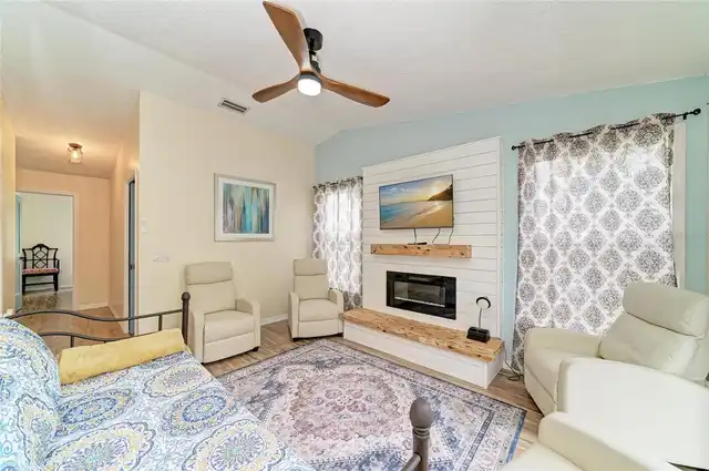 Listing Photo 41