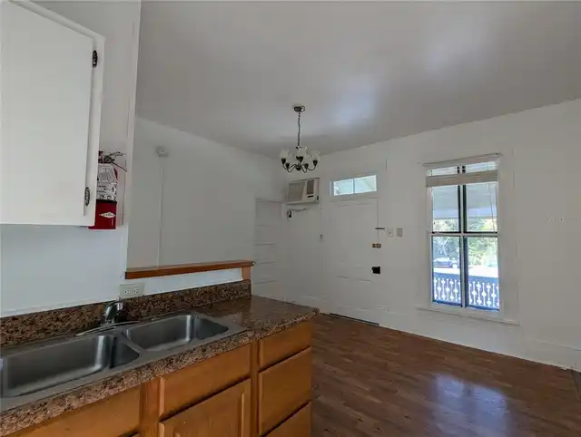 Listing Photo 13