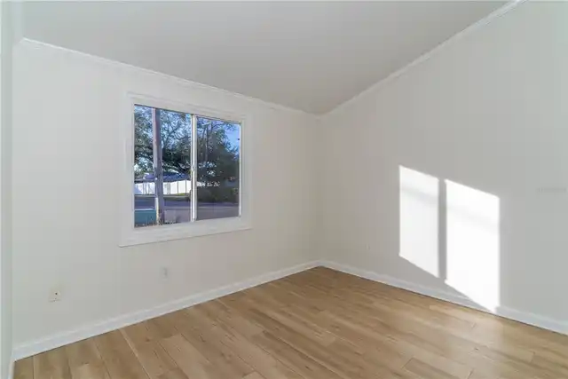 Listing Photo 20