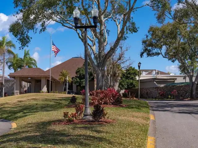 Listing Photo 42