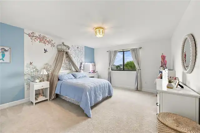 Listing Photo 32