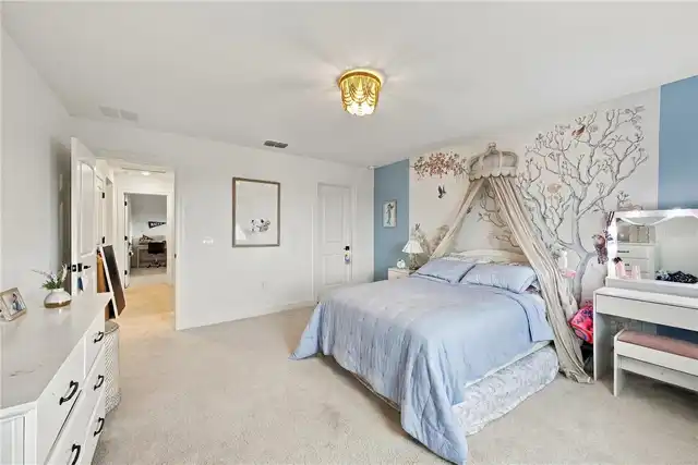 Listing Photo 33