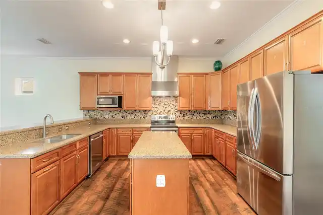 Listing Photo 31