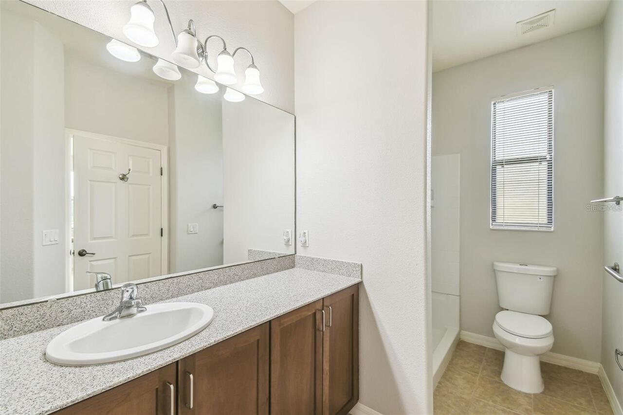 Listing Photo 14