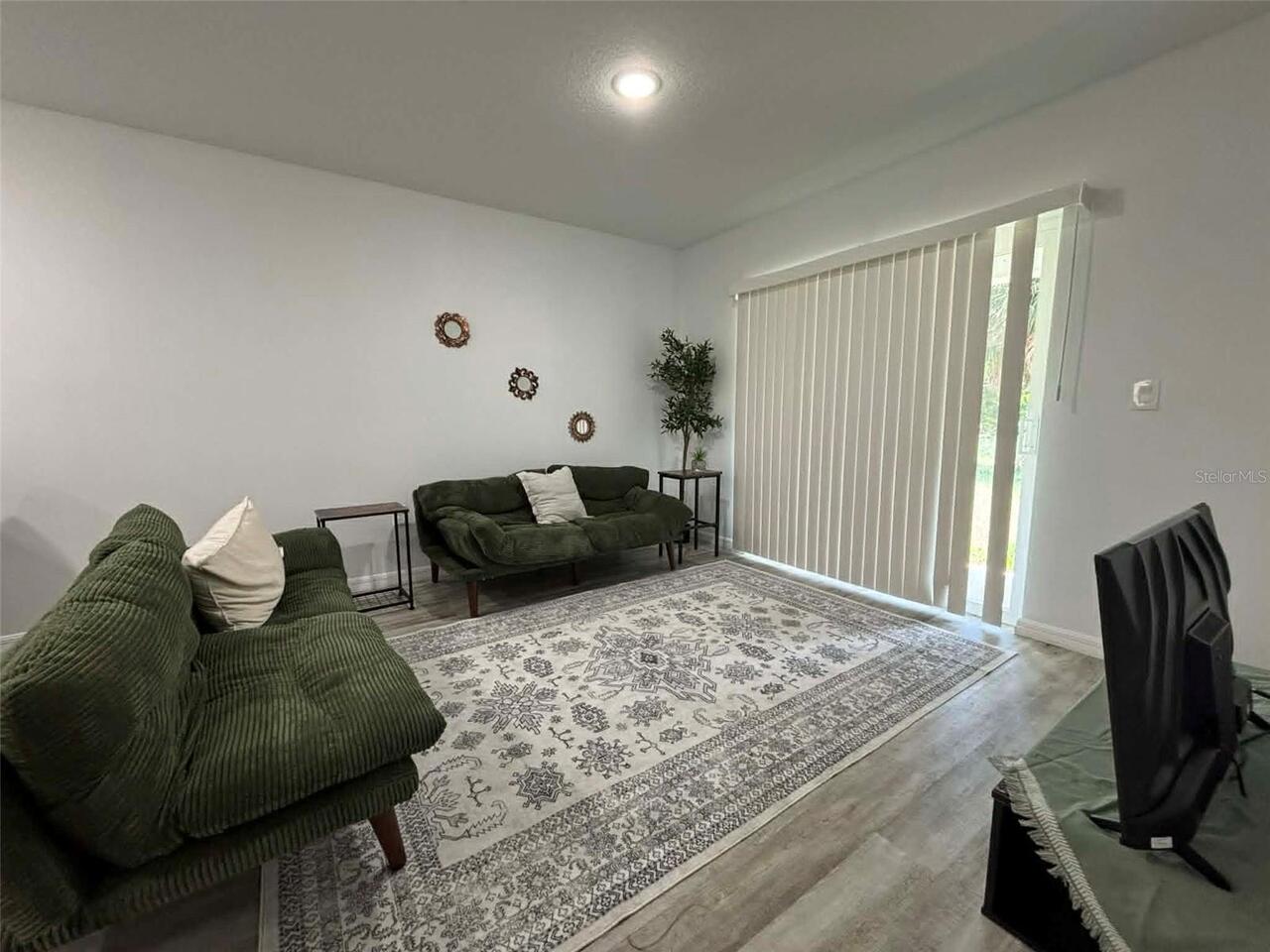 Listing Photo 14
