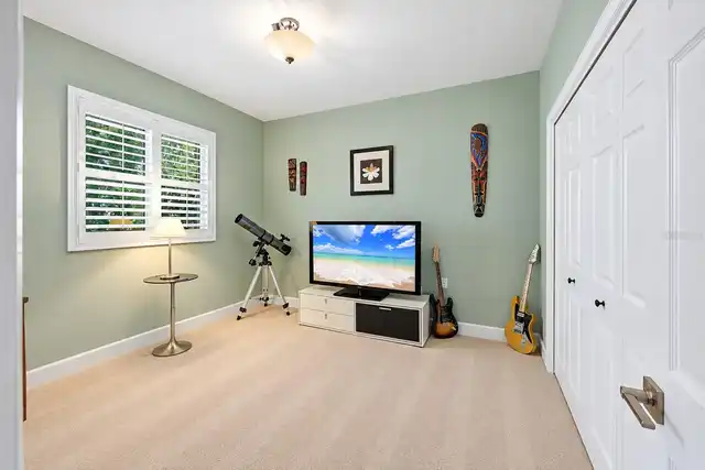 Listing Photo 31