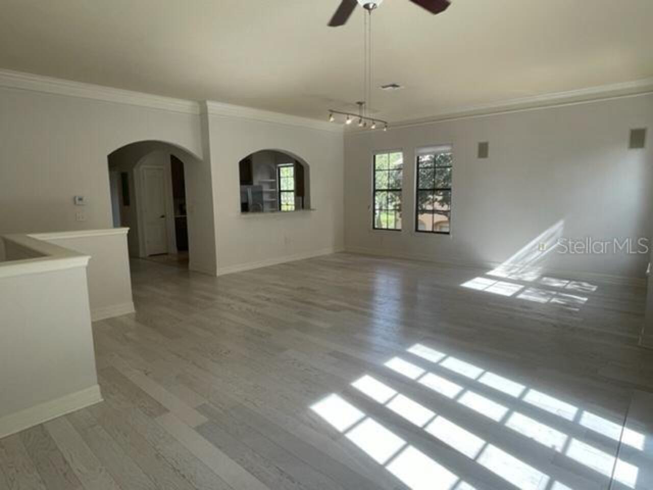 Listing Photo 6