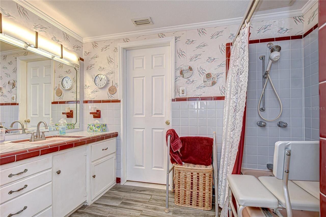 Listing Photo 25