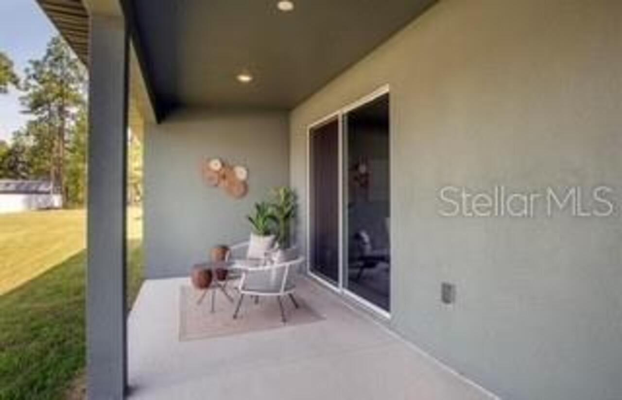 Listing Photo 10