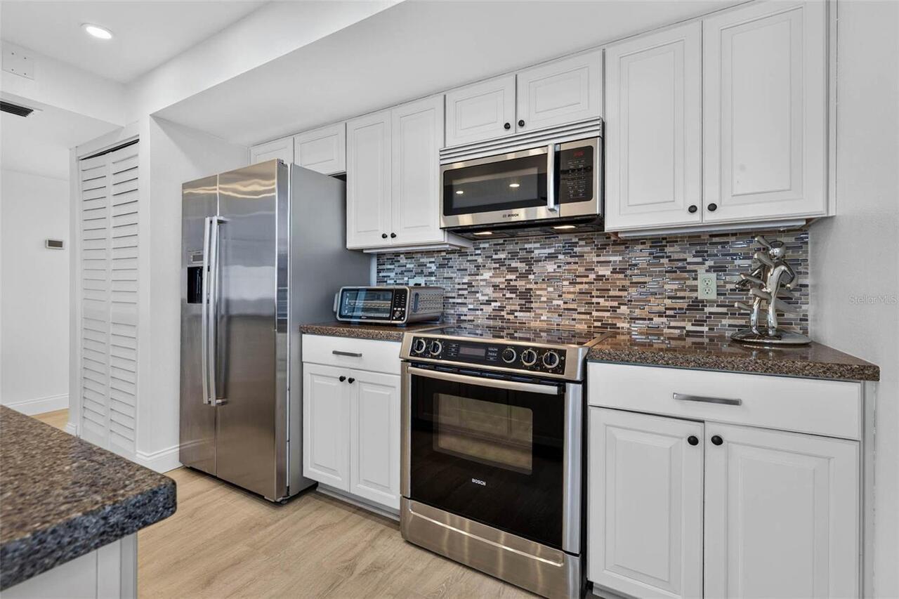 Listing Photo 16