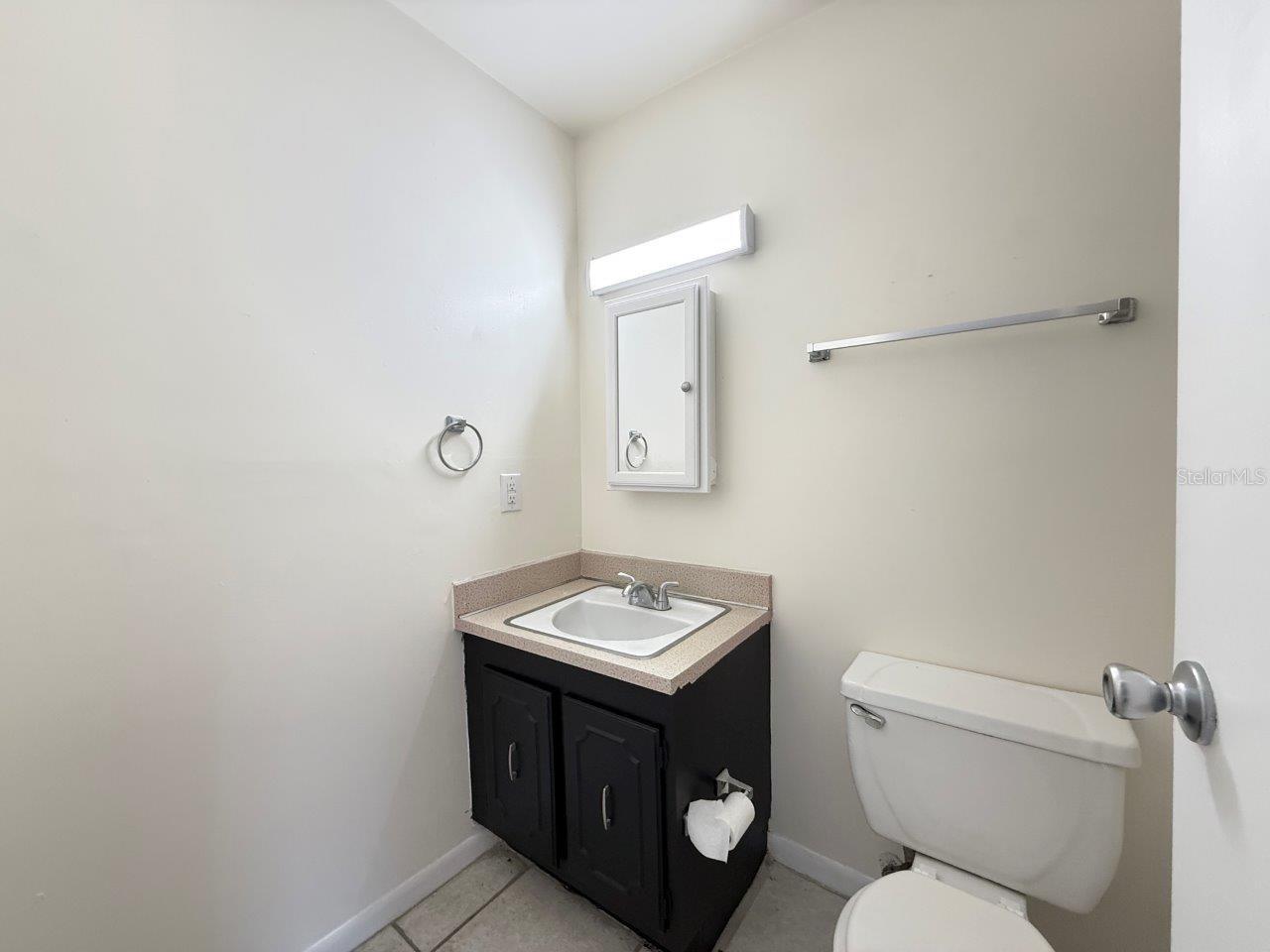 Listing Photo 8