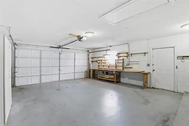 Listing Photo 25