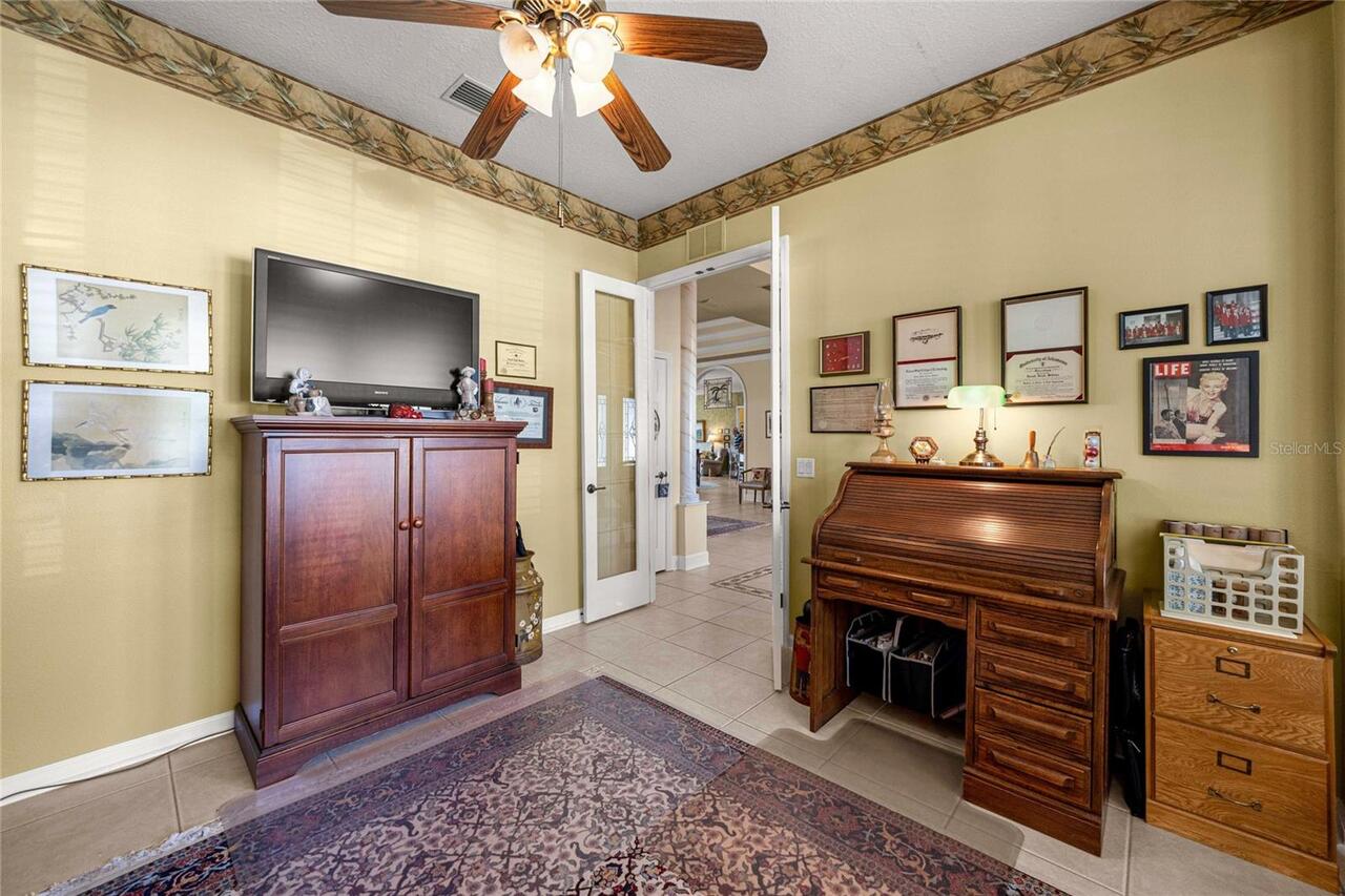 Listing Photo 17