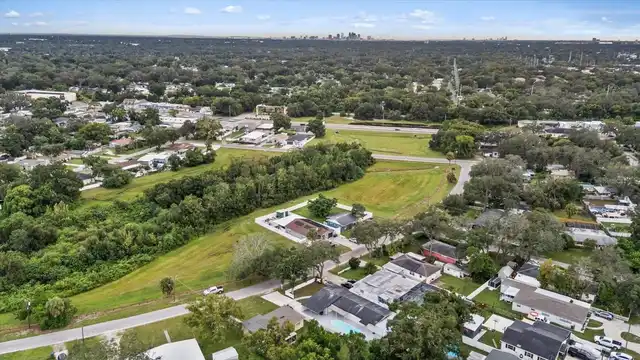 Listing Photo 11