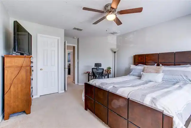Listing Photo 22