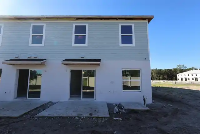 Listing Photo 16